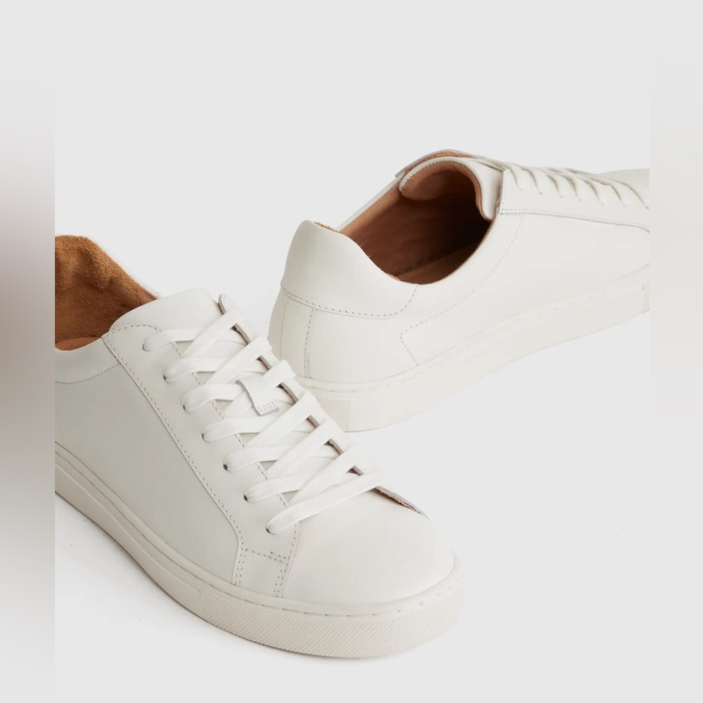Veja Kids' Tan and Cream Sneakers